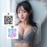 小柄な身体に豊満なEカップ。清純そうな顔立ちの奥には、ほんのり小悪魔な色気が隠れています。