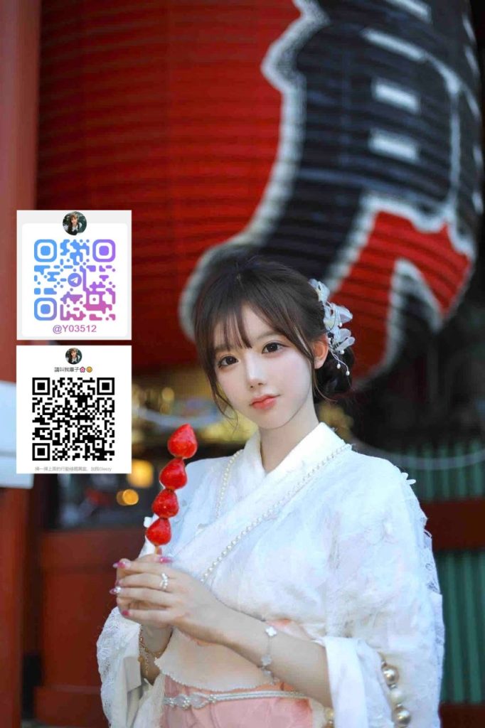 和服姿でいちご飴を持ってる見た目はまるでお嬢様🍓でも実は甘えん坊でエロすぎる小悪魔タイプ💋