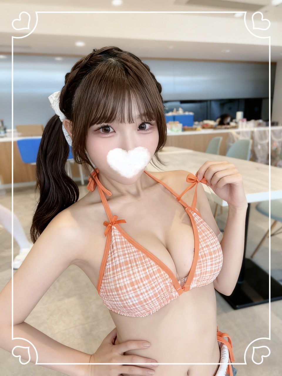 透き通るような白い肌、柔らかな雰囲気に包まれた癒し系ガール🌸